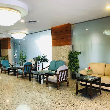 Zodiac Hotel Apartments Fahaheel Кувейт Экстерьер фото