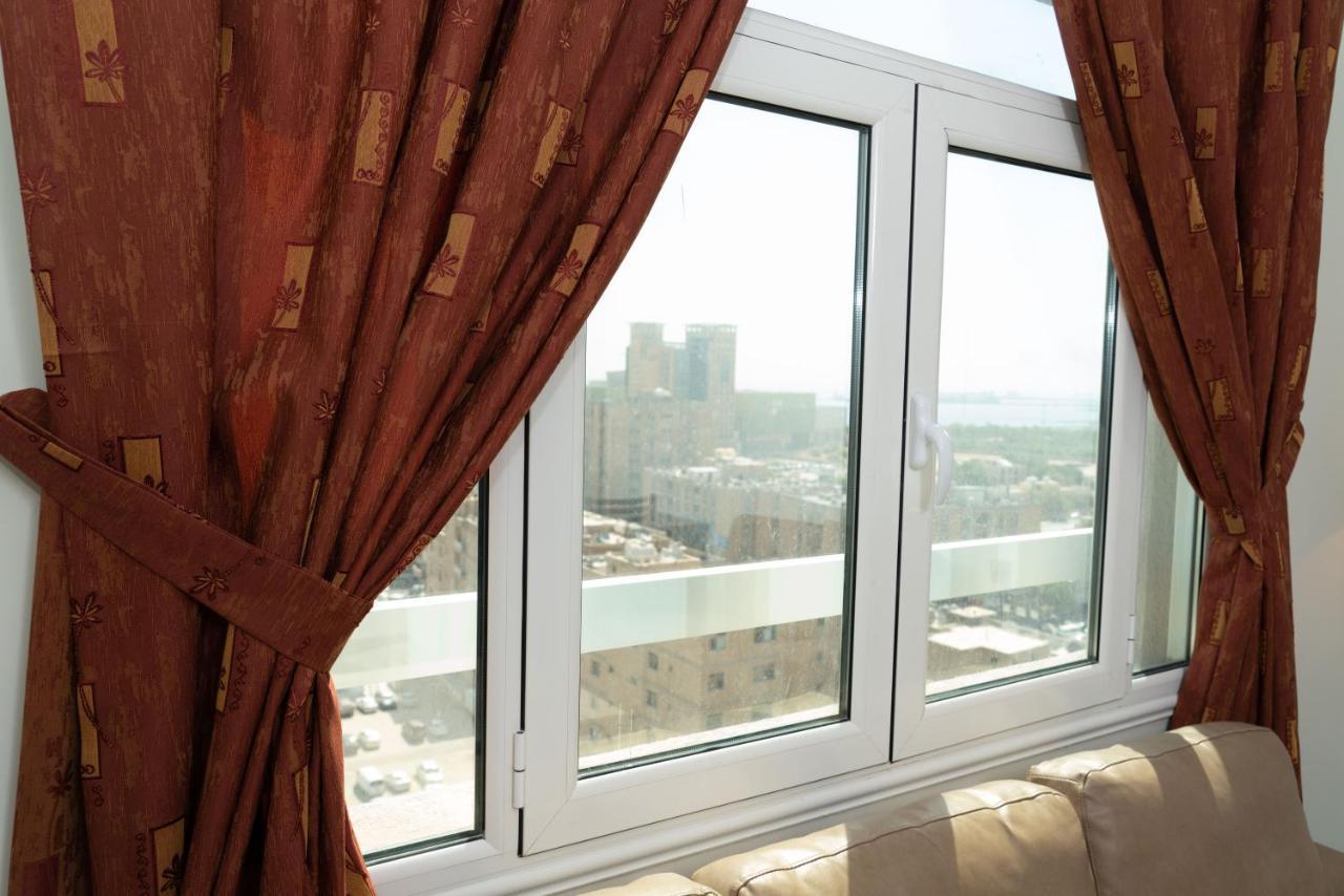 Zodiac Hotel Apartments Fahaheel Кувейт Экстерьер фото