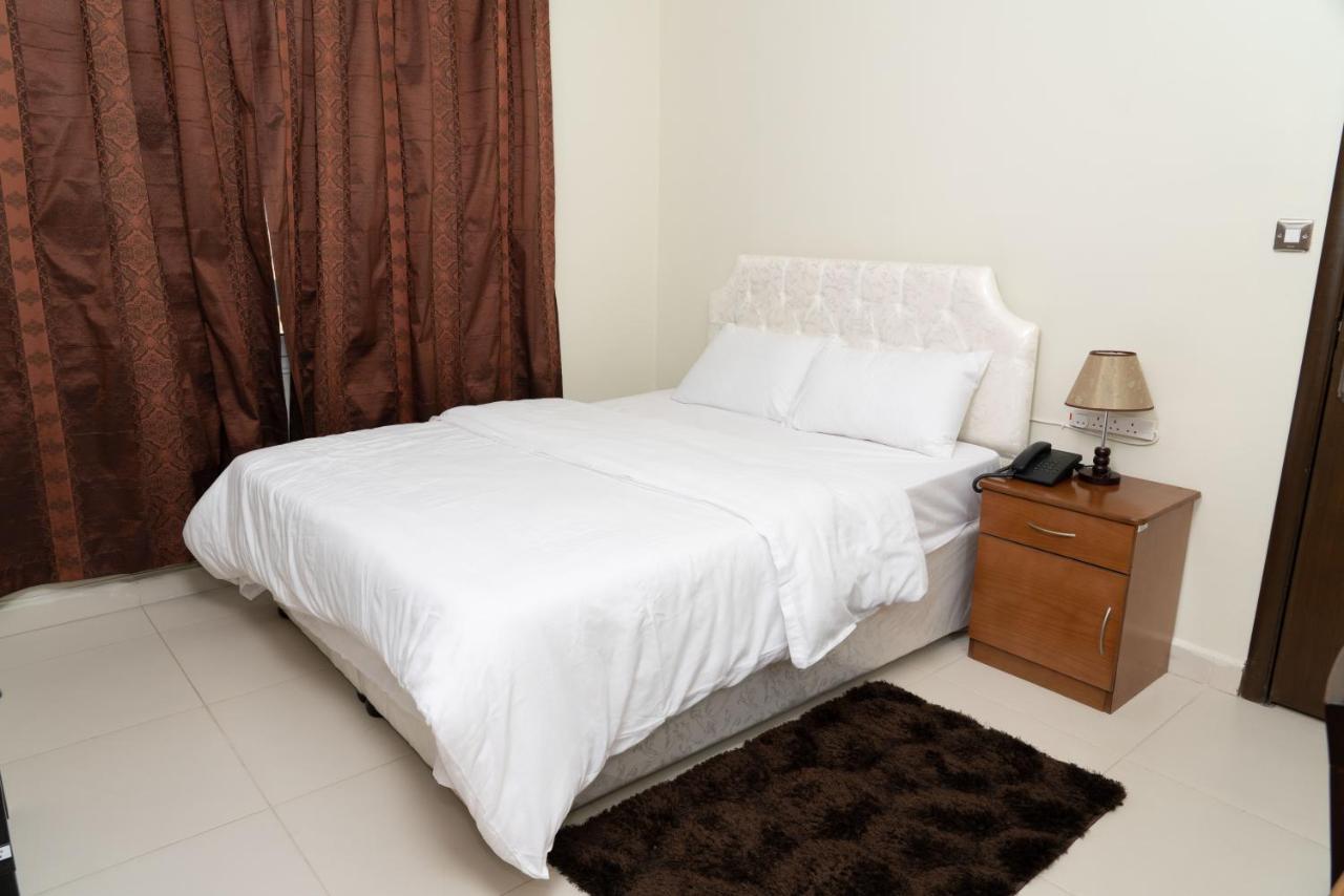 Zodiac Hotel Apartments Fahaheel Кувейт Экстерьер фото