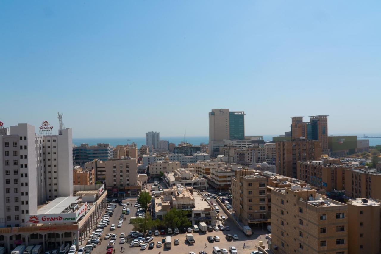 Zodiac Hotel Apartments Fahaheel Кувейт Экстерьер фото