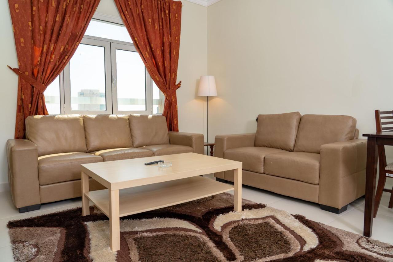 Zodiac Hotel Apartments Fahaheel Кувейт Экстерьер фото