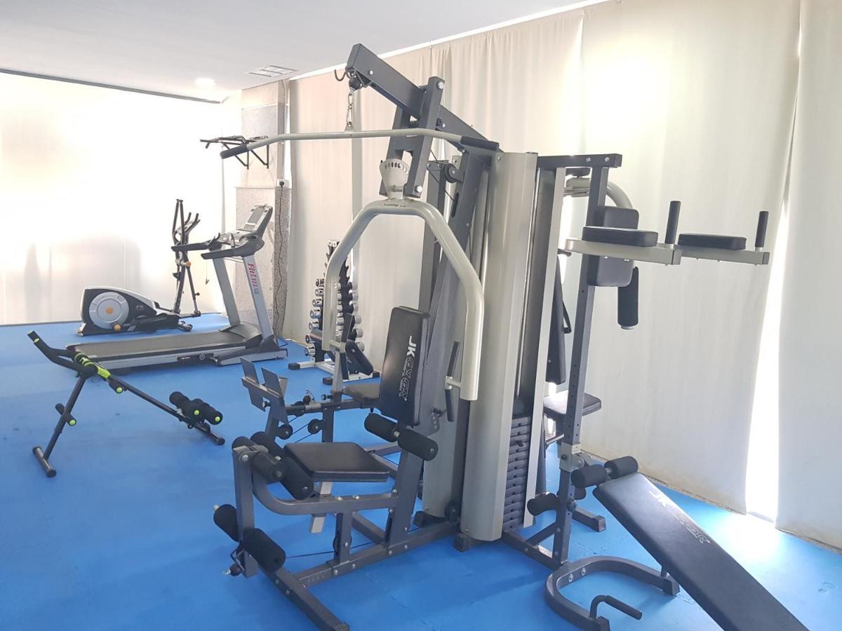 Zodiac Hotel Apartments Fahaheel Кувейт Экстерьер фото